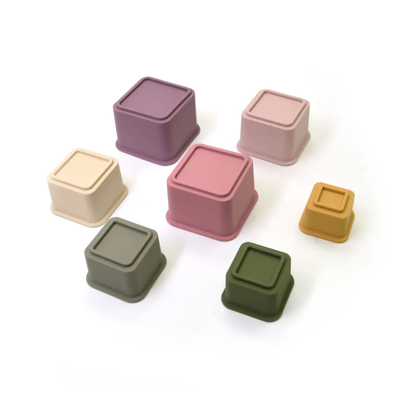 Silicone Cube Stacker